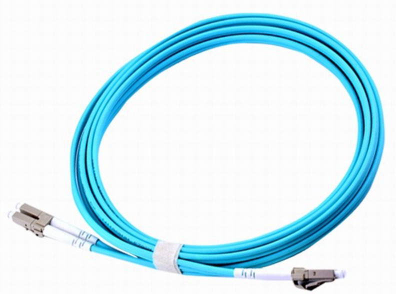 سلك تصحيح lc lc OM3 / OM4 3 متر 10 جيجابت متعدد الأوضاع مزدوج PVC LSZH