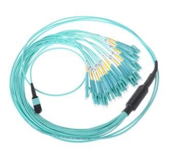 MPO إلى شبكات الاتصالات السلكية واللاسلكية LC Fiber Optic MPO 24 Core OM2