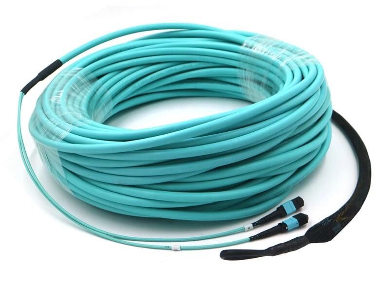 OM4 24 Core Fiber Optic MPO، MPO to MPO Cable with pulling eye