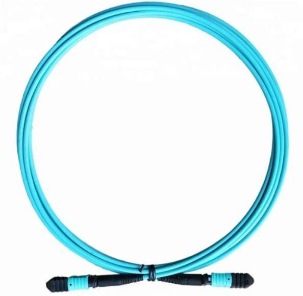 كبل الألياف OM3 MPO 12 ، سلك التصحيح SM لوحدة QSFP