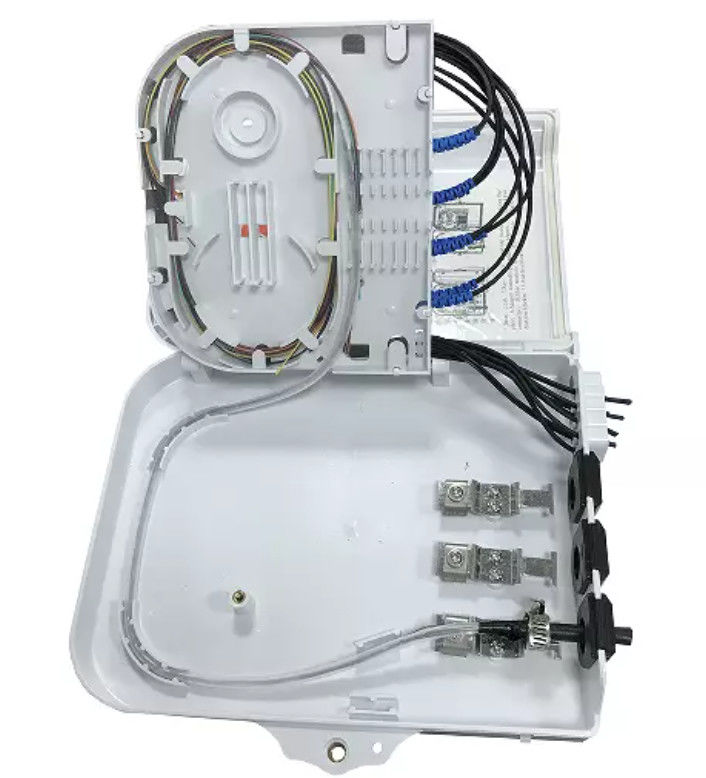 8 نوى صندوق توزيع الألياف البصرية لمكافحة الشيخوخة 1x8 PLC إغلاق لصق