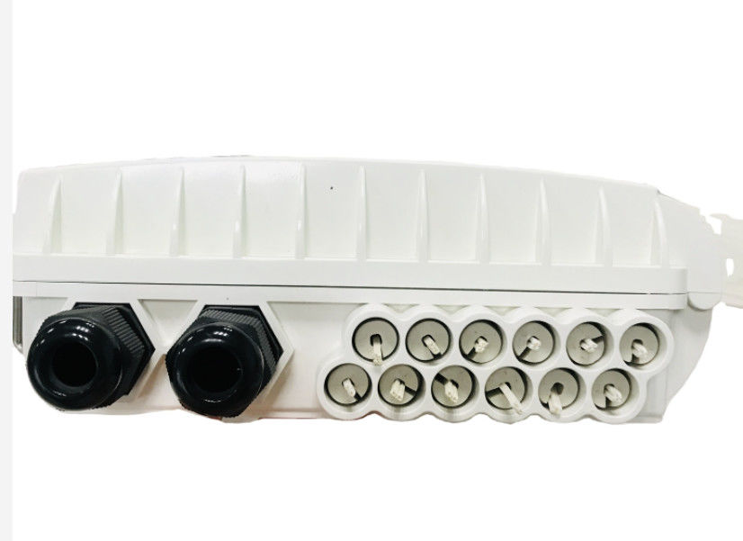 خزانة الألياف البصرية 16 الأساسية الخارجية FTTH FTTB FTTX Network PC / ABS Material