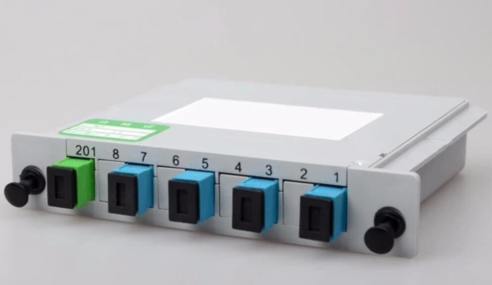 مقسم الألياف البصرية السلبي كاسيت 1X4 SC UPC PLC في النوع