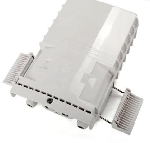 Odf Fiber Optic Terminal Box 24 Core Outdoor مقاوم للماء IP65 FTTH 4 منفذ مدخل / 24 منفذ خارجي