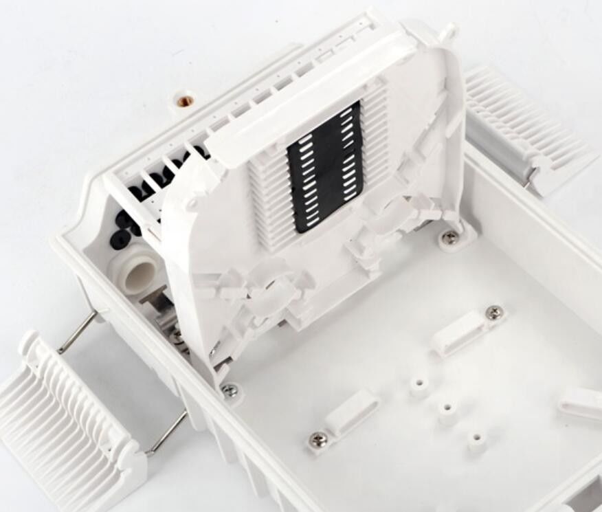 Odf Fiber Optic Terminal Box 24 Core Outdoor مقاوم للماء IP65 FTTH 4 منفذ مدخل / 24 منفذ خارجي