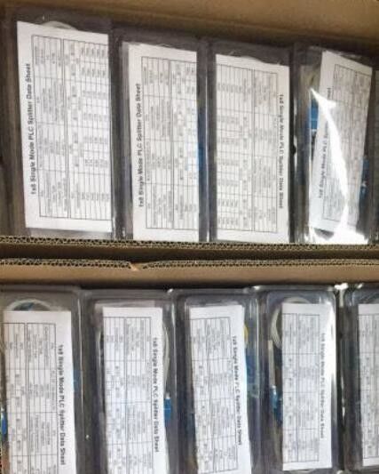 LC UPC 1 * 2 FBT مقرنة الألياف البصرية 0.9mm 1m مقسم الألياف الضوئية