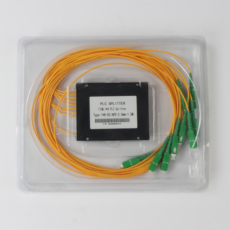 2.0MM الألياف البصرية الفاصل 1 X 8 PLC الفاصل SC APC مربع فرع 1.5 متر