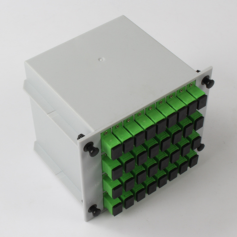 1X32 الألياف PLC الفاصل SC APC موصل 1310nm RL 55db الألياف 0.9 مم