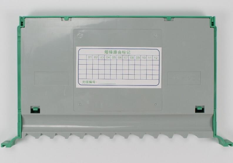 علبة Optic Fusion Splice Tray 12 Core مجمعة ضفيرة فارغة التكوين الكامل SC FC LC