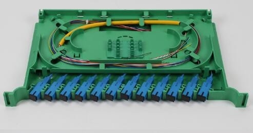 علبة Optic Fusion Splice Tray 12 Core مجمعة ضفيرة فارغة التكوين الكامل SC FC LC